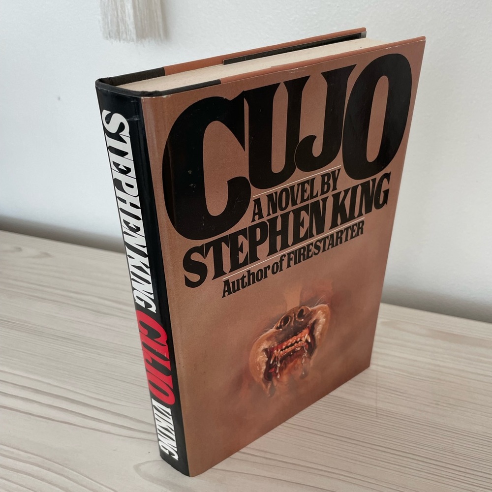 Cujo by Stephen King - Vintage copy